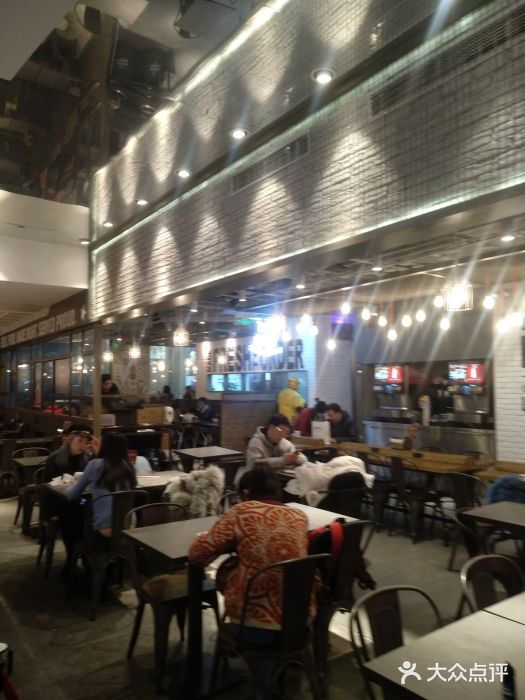 卡乐星(美罗城店)大堂图片