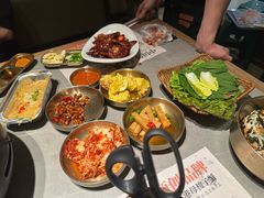 -草家酱蟹炭火烤肉店(珲春南路一店)