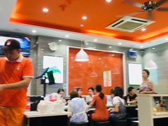 大堂-张亮麻辣烫(上海天津路店)