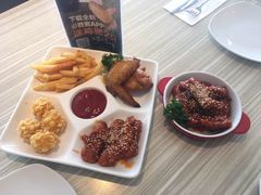 -必胜客(航洋国际店)