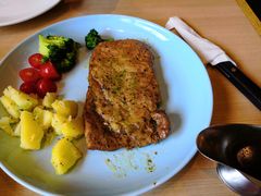 新法式肋眼牛排-必胜客(松雷店)