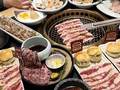 -極屋鮨牛 · 烧肉酒场(时代C馆店)