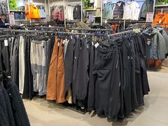 -唯品会(北京国瑞城店)