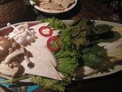 -老牌坊云南鱼豆花火锅(哈西万达店)