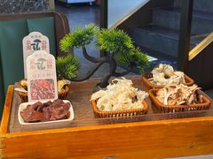 -一朵菌·野生菌探索家火锅(南亚店)