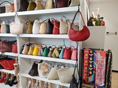 -JuneShop小众设计师品牌集合店