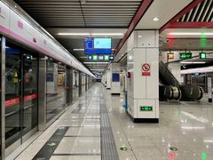 -朱辛庄(地铁站)