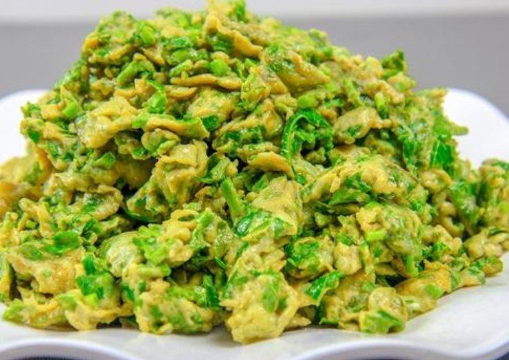 0元玩转这座城 
食材
香椿,鸡蛋
步骤
1