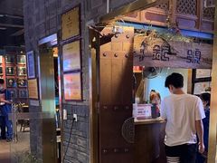 -老牌坊云南鱼豆花火锅(哈西万达店)