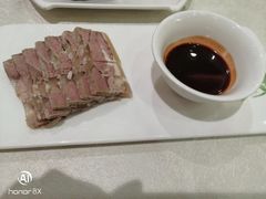 -梅龙镇酒家(南京西路总店)