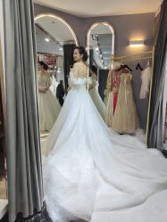 -SATIN COUTURE瑟庭婚纱礼服馆