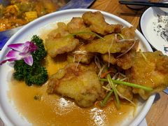 -山河屯铁锅炖·非遗东北菜(南山店)