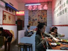 -四小区火锅·巷子里的重庆火锅(花照壁店)