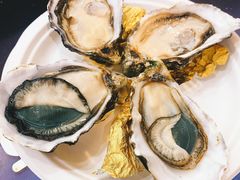 翡翠生蚝-HIHE Bistro·Oyster Bar(华熙live店)