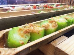 竹筒蒜茸蒸丝瓜-胡须哥网红竹筒菜
