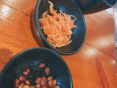 压桌小菜-鑫日千里马朝鲜族小馆(总店)