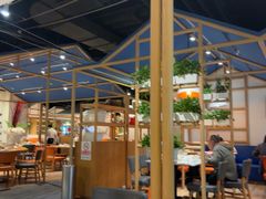 -渝信川菜 · 川味家常菜(财富购物中心店)