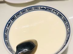 -新大咀港式茶餐厅(宝山万达店)