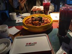 -多嘴超级肉蟹煲(杉杉国潮主题店)
