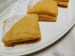 -香港百合居(LCM置汇旭辉广场店)