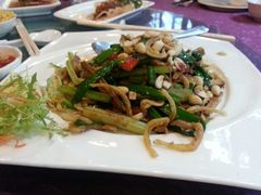 落叶丁香-申粤轩酒楼·三十年粤菜经典(丁香花园店)