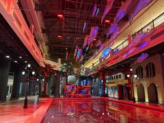 -香巴拉云南餐厅(华莱坞店)