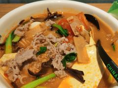 -蒙自源米线大王(东站店)