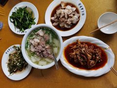 -荣生萝卜汤饭店