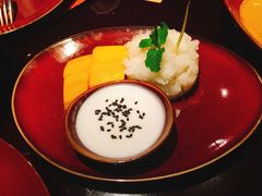甜糯米团配泰国芒果-红泰·泰精选·特色料理(中山路店)