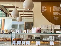 -VERIE BAKEHOUSE