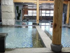 -菲拉拉漫温泉(东环路店)