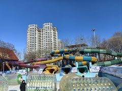 -欢乐水魔方水世界