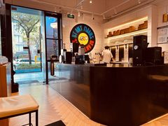 -Dogi&kiki Coffee(中心商务大厦店)