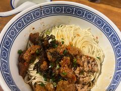 -沪西老弄堂面馆(定西路店)