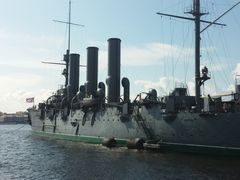 -阿芙乐尔号巡洋舰