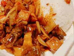 红烧牛肉饭-阳阳中国饭(北京荟聚店)