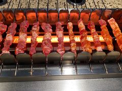 现穿羊肉串-丰茂烤串(钦州北路店)