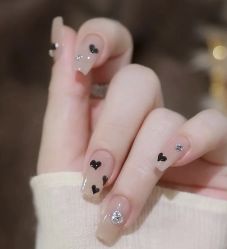 -星辰·新中式美甲美睫工作室