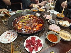 -星鸿社重庆老火锅(燃灯寺分店)