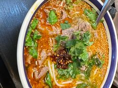 -云阿蛮云南生烫牛肉米线(奉贤路店)