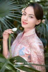 点击看大图 -挪娅婚纱摄影皇家会所