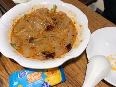 东北拉皮-安诚居干锅鸭头(八角店)