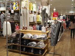 -优衣库(广州恒宝广场店)