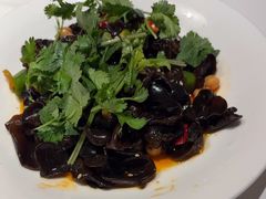 鹰嘴豆小木耳-清真·卡德尔大叔新疆主题餐厅(龙汇路店)