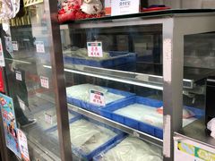 面包甜点陈列柜-澳门长洲糯米糍(柯打苏沙街店)