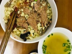 -刘信牛羊肉小炒泡馍(回民街店)