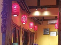 -富正毅三下锅·湘西韵味(天门山索道店)