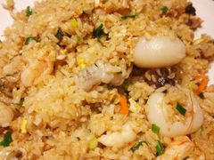 -臻鲜燕海鲜融合餐厅(金陵style店)