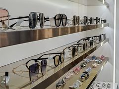 -视野联行眼镜蔡司·依视路官方授权店(顺城店)