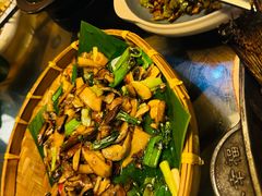 -云海肴·汽锅鸡·云南菜(天津国金汇店)